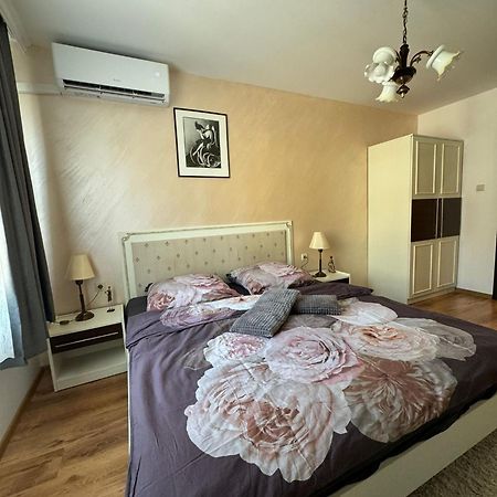 The Master And Margarita Apartment, Майстора И Маргарита, Two Bedroom Apartament 부르가스 외부 사진