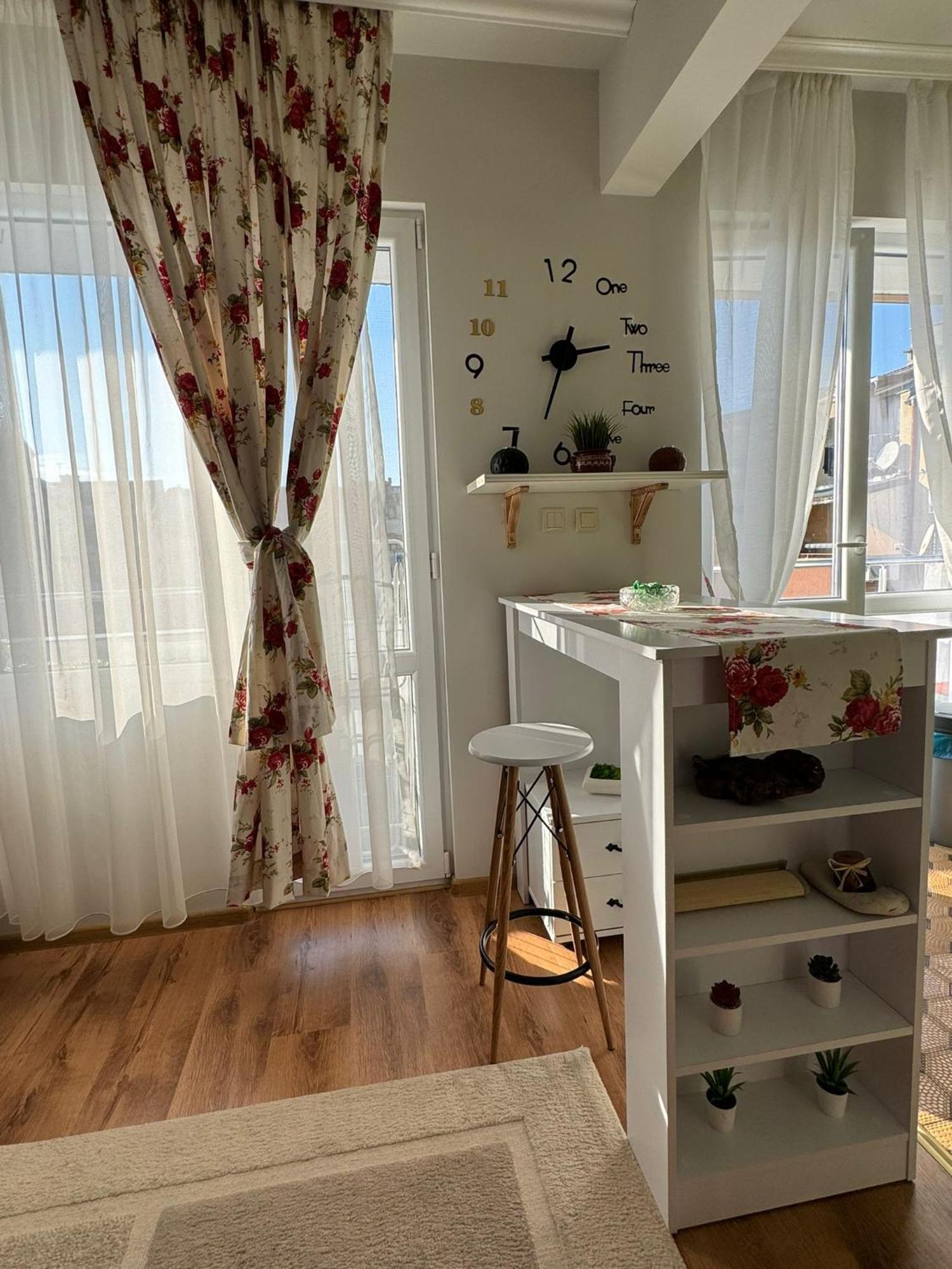 The Master And Margarita Apartment, Майстора И Маргарита, Two Bedroom Apartament 부르가스 외부 사진